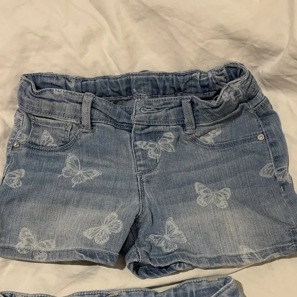 Members mark 7/8 denim shorts duo butterflies and lace trim stretch euc